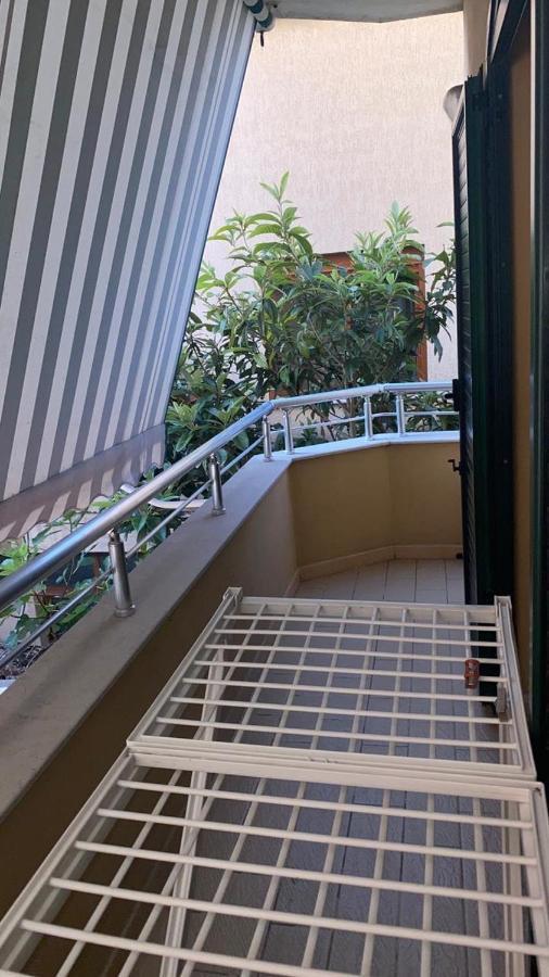 Hotel Durres Vila 53 Exterior photo